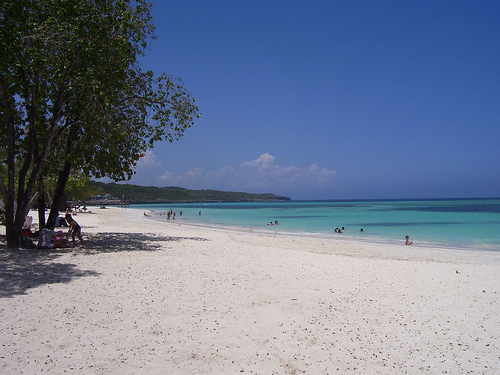 Touristic attractions of Cuba : Guardalavaca Beach