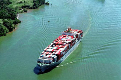 Touristic attractions of Panama : Panama Canal