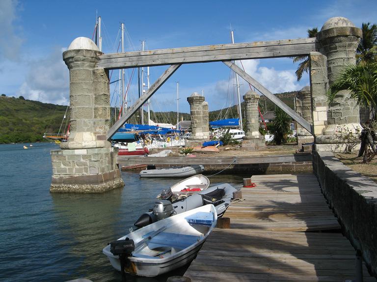 Touristic attractions of Antigua and Barbuda : Nelson's Dockyard