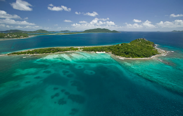 Touristic attractions of The Caribbean : Sir Frances Drake Channel, British Virgin Islands