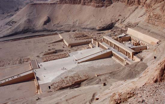 Touristic attractions of Egypt : Valley of the Kings, Thebes