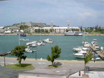 Touristic attractions of Bermuda : Royal Naval Dockyard