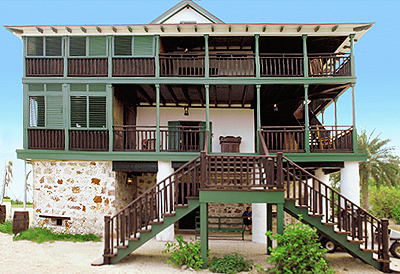 Touristic attractions of Cayman Islands : Pedro's Castle St James Historic Site